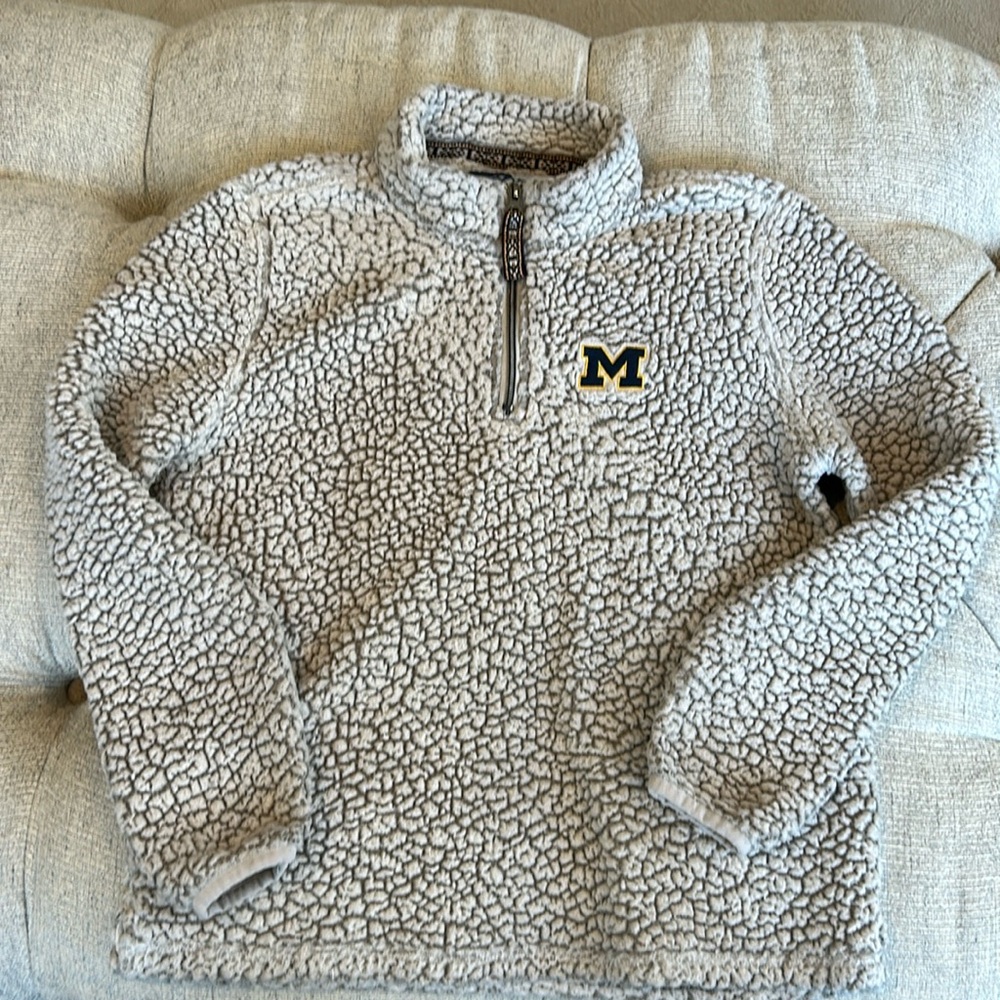 University of Michigan quarter zip fleece jacket